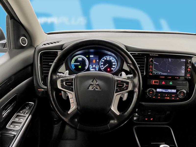 Mitsubishi Outlander PHEV vaihtoauto