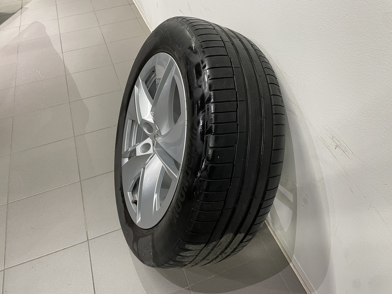 Skoda Enyaq vaihtoauto