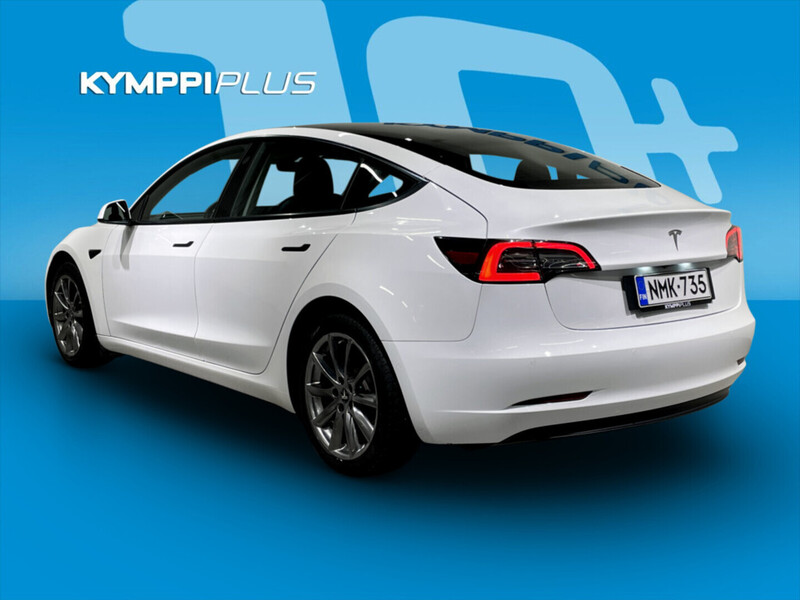 Tesla Model 3 vaihtoauto