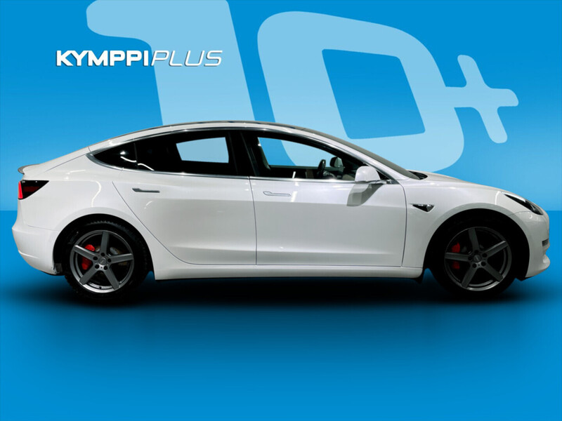 Tesla Model 3 vaihtoauto