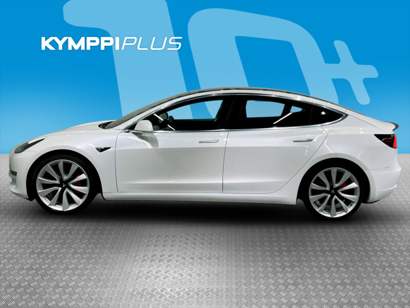 Tesla Model 3 vaihtoauto