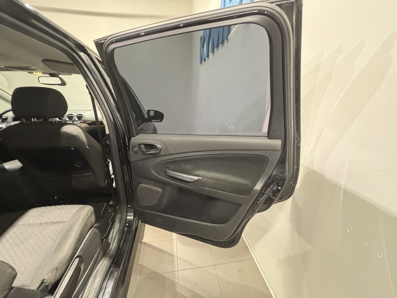 Ford Galaxy vaihtoauto