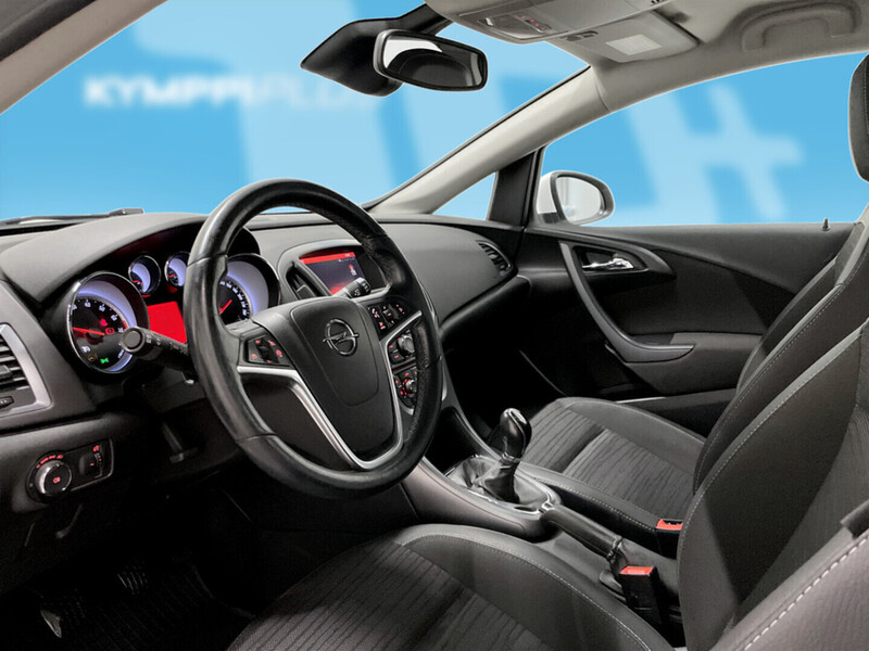 Opel Astra vaihtoauto