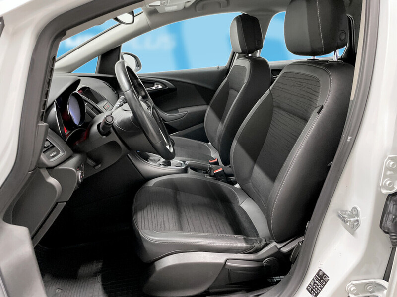 Opel Astra vaihtoauto