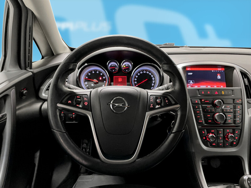 Opel Astra vaihtoauto