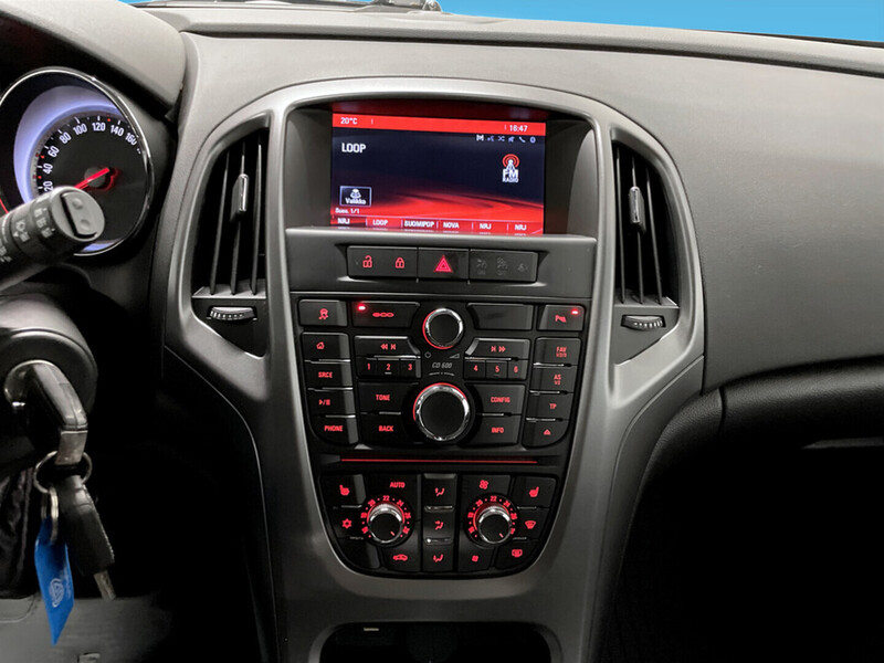 Opel Astra vaihtoauto