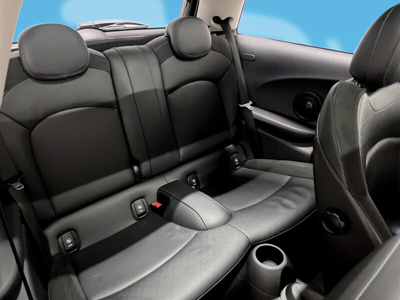 Mini Hatchback vaihtoauto