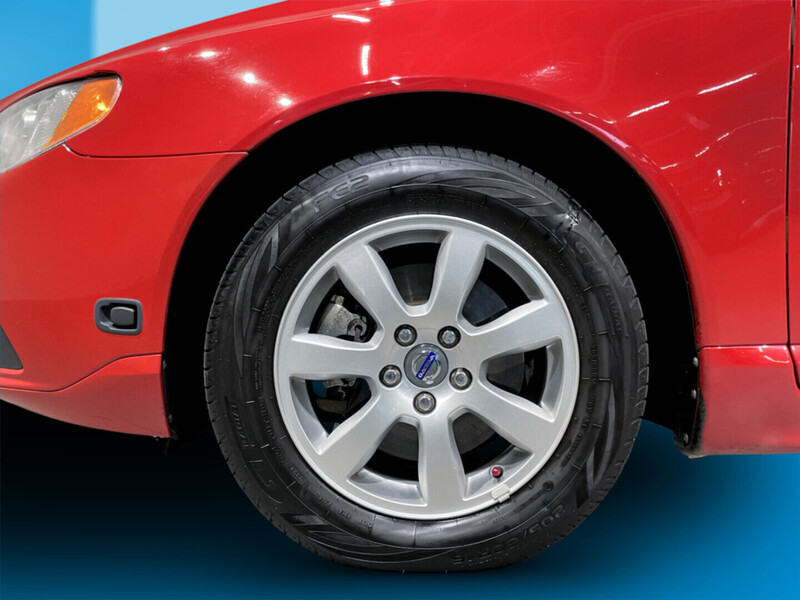 Volvo V70 vaihtoauto