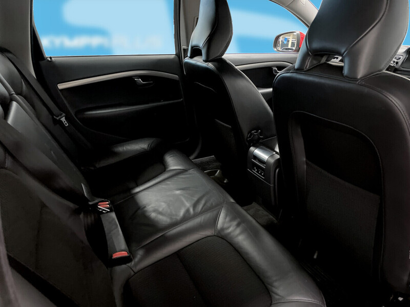 Volvo V70 vaihtoauto