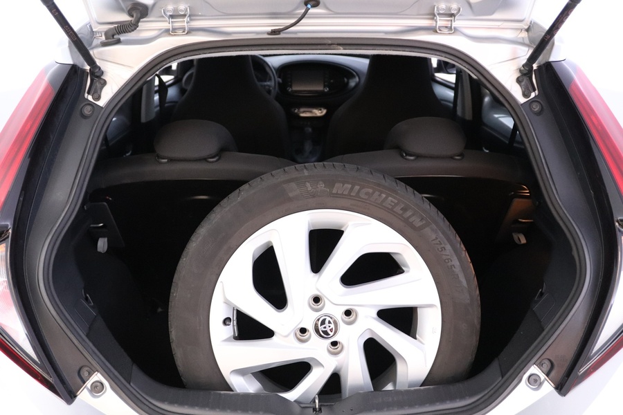 Toyota Aygo X vaihtoauto