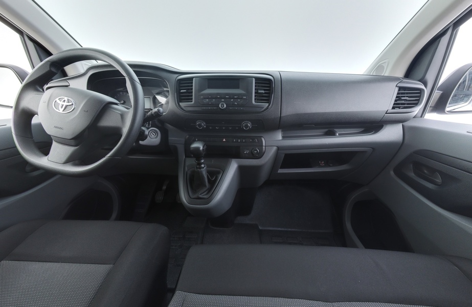 Toyota Proace Verso vaihtoauto