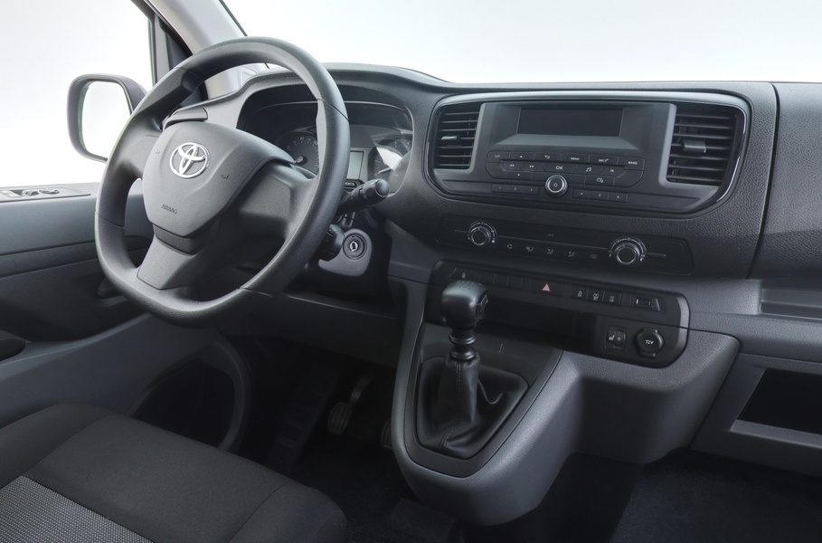 Toyota Proace Verso vaihtoauto