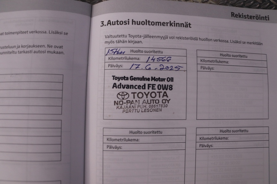 Toyota Yaris vaihtoauto