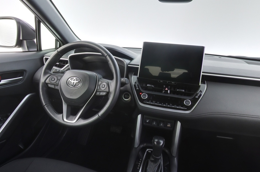 Toyota Corolla Cross vaihtoauto