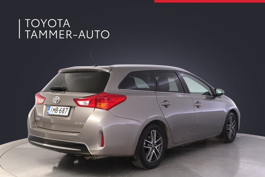 Toyota Auris vaihtoauto