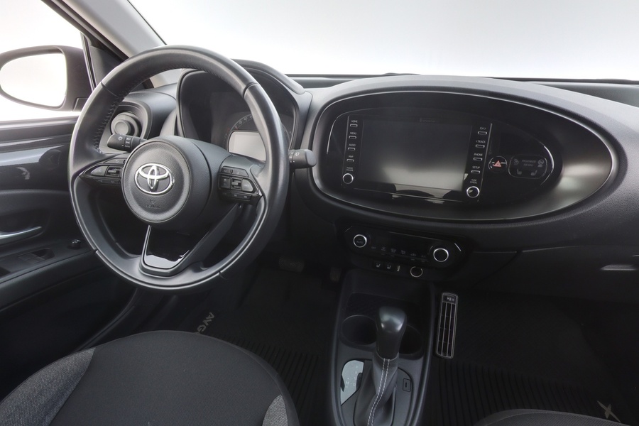 Toyota Aygo X vaihtoauto