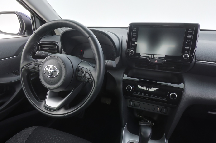 Toyota Yaris Cross vaihtoauto