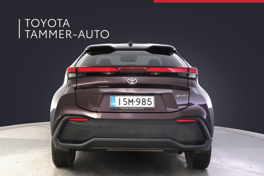 Toyota C-HR vaihtoauto