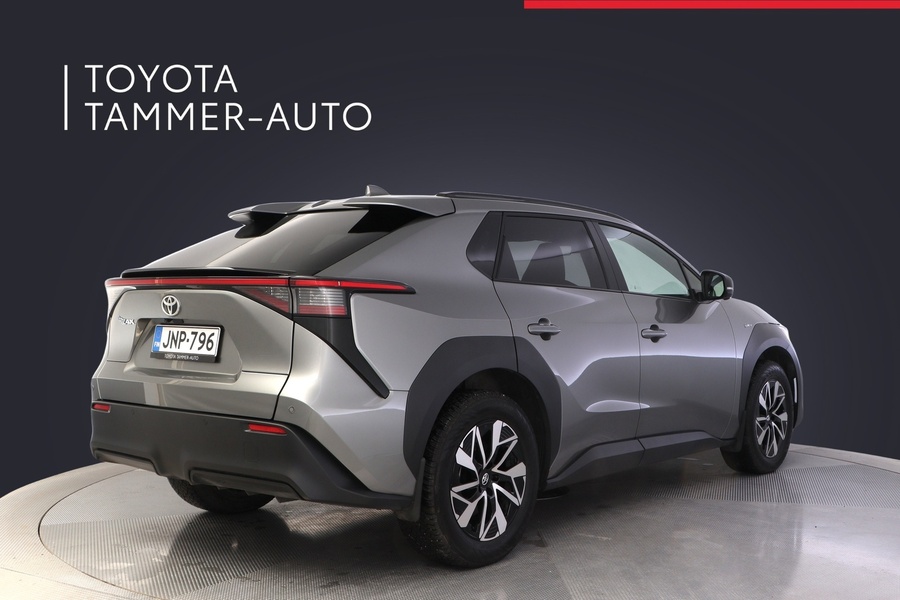 Toyota bZ4X vaihtoauto