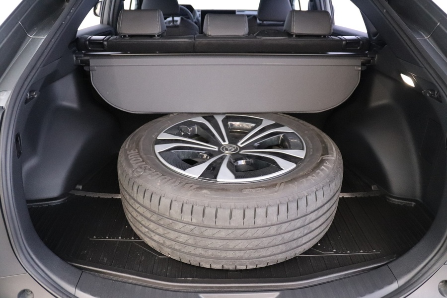 Toyota bZ4X vaihtoauto