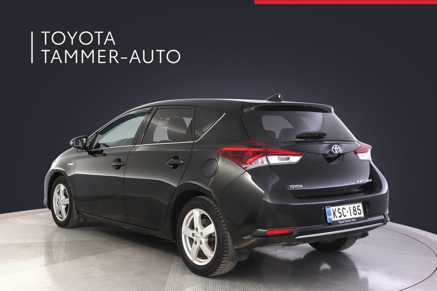 Toyota Auris vaihtoauto