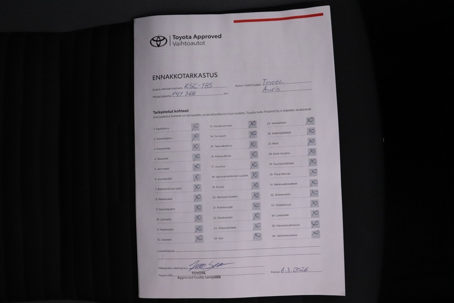 Toyota Auris vaihtoauto