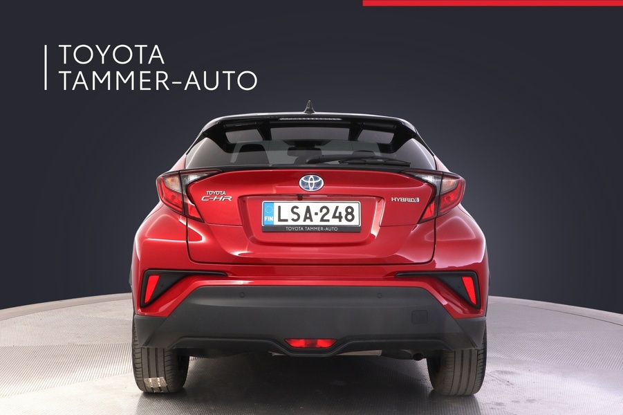 Toyota C-HR vaihtoauto