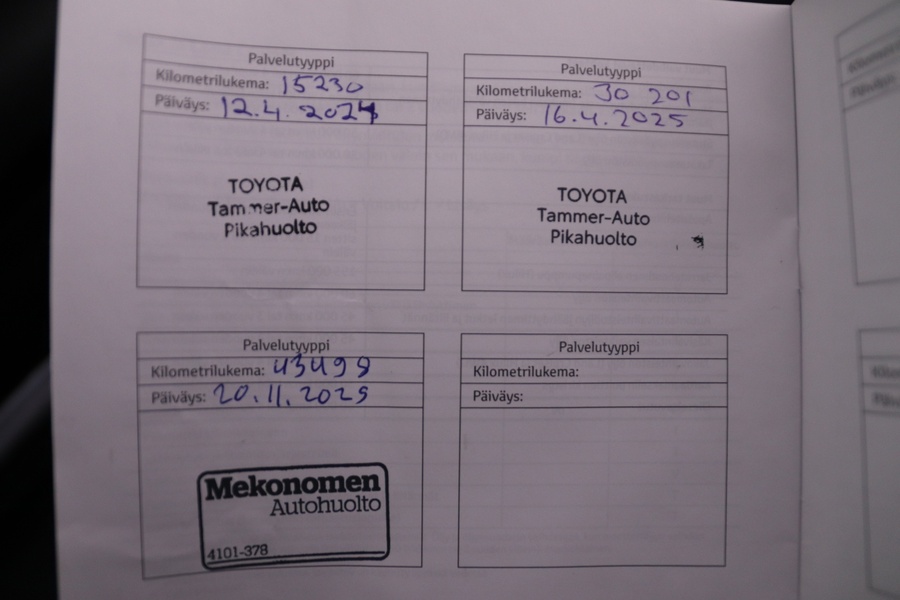 Toyota Yaris vaihtoauto