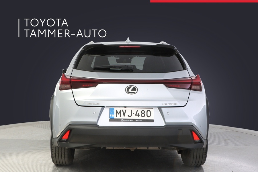 Lexus UX vaihtoauto