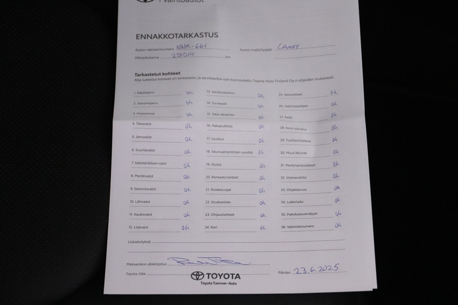 Toyota Camry vaihtoauto