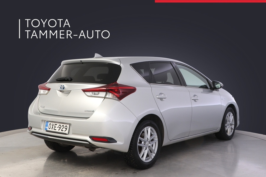 Toyota Auris vaihtoauto