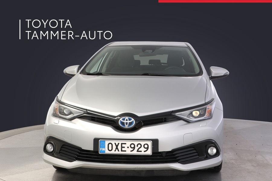 Toyota Auris vaihtoauto