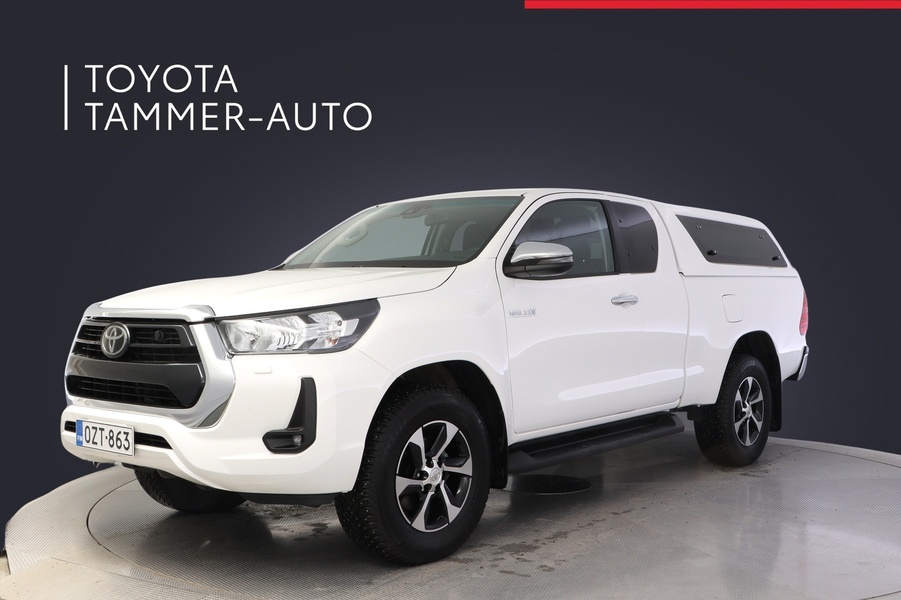 Toyota Hilux vaihtoauto