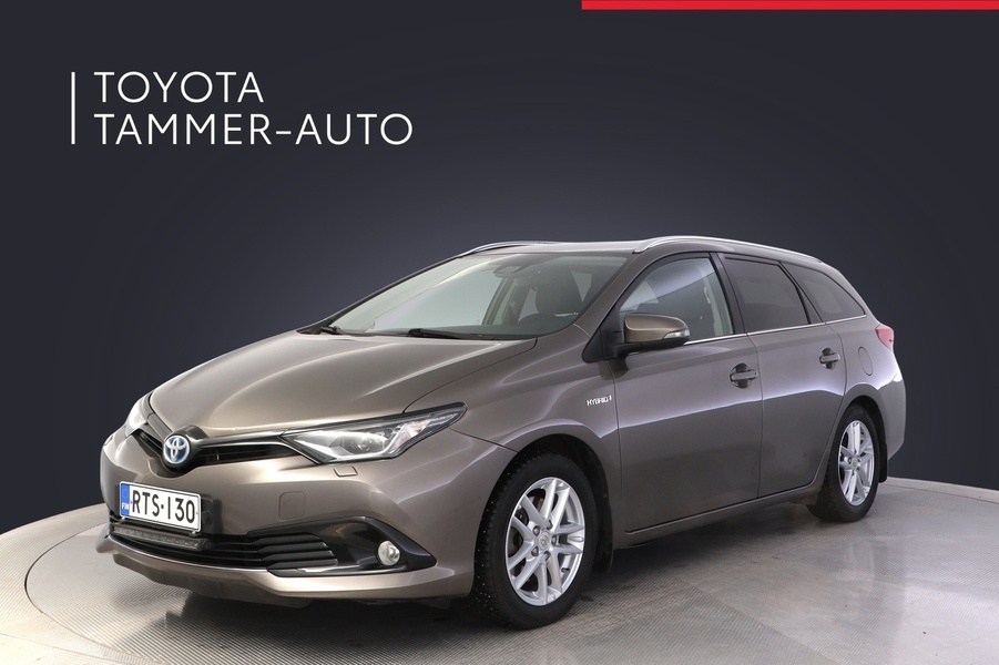 Toyota Auris vaihtoauto