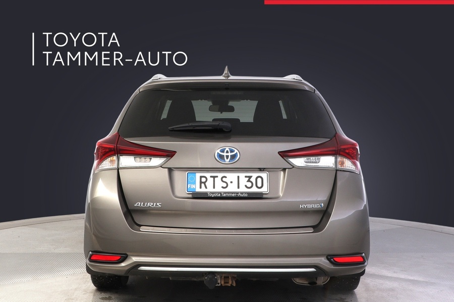 Toyota Auris vaihtoauto