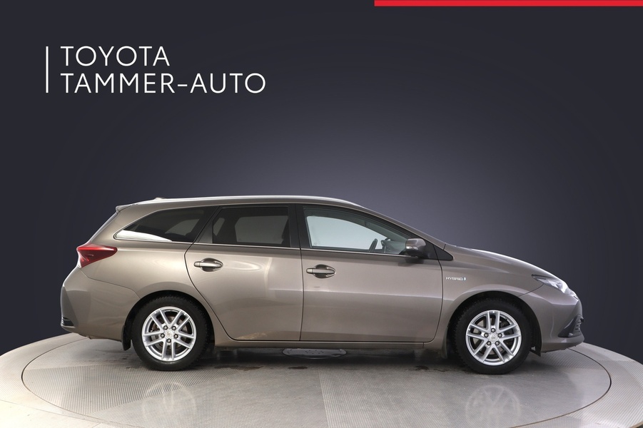 Toyota Auris vaihtoauto