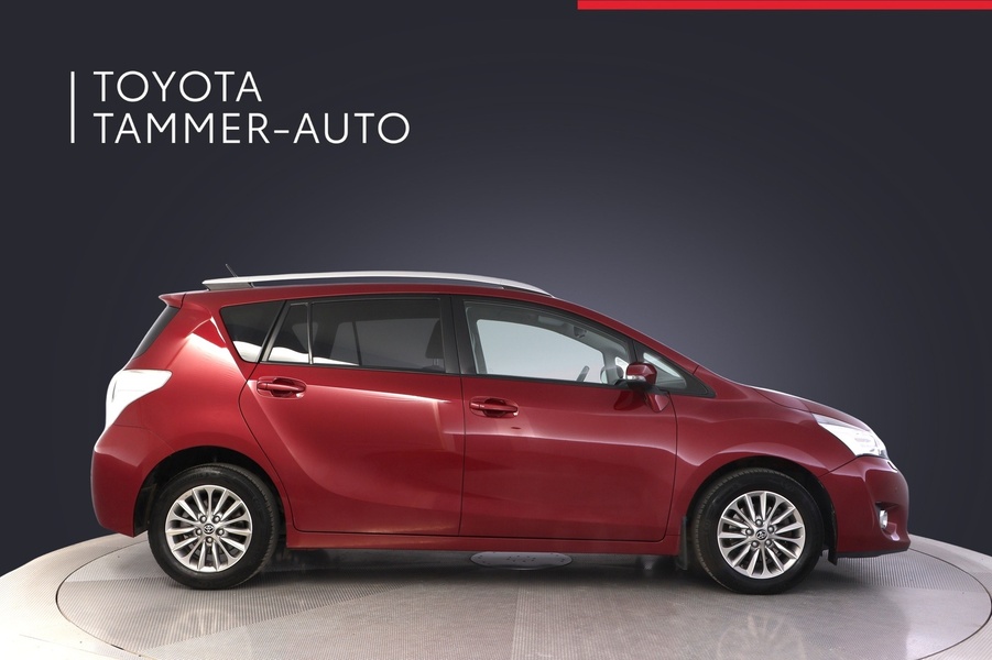 Toyota Verso vaihtoauto