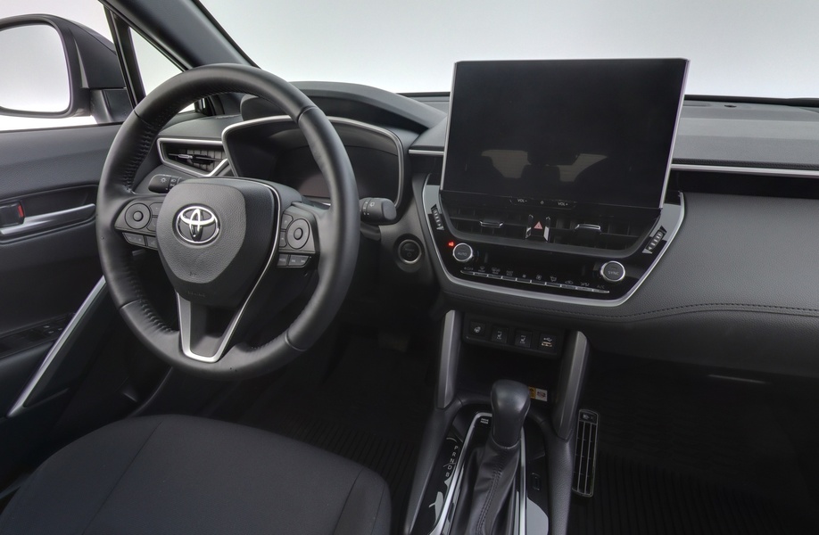 Toyota Corolla Cross vaihtoauto