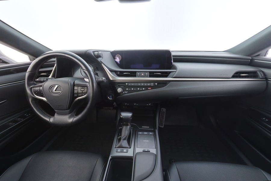 Lexus ES vaihtoauto