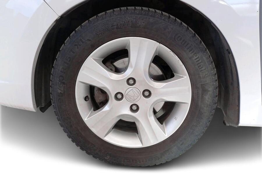 Honda Insight vaihtoauto