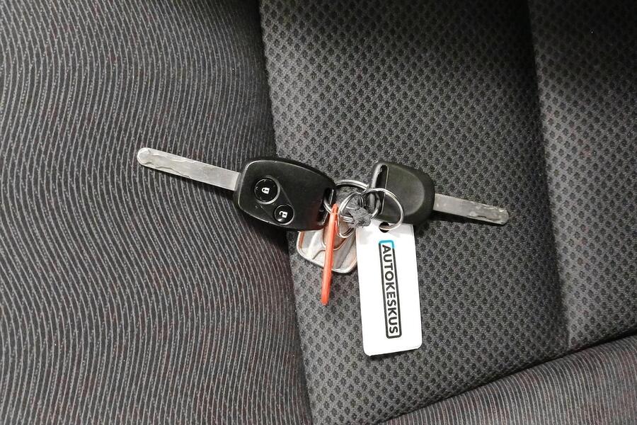 Honda Insight vaihtoauto