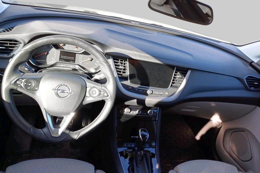 Opel Grandland X vaihtoauto