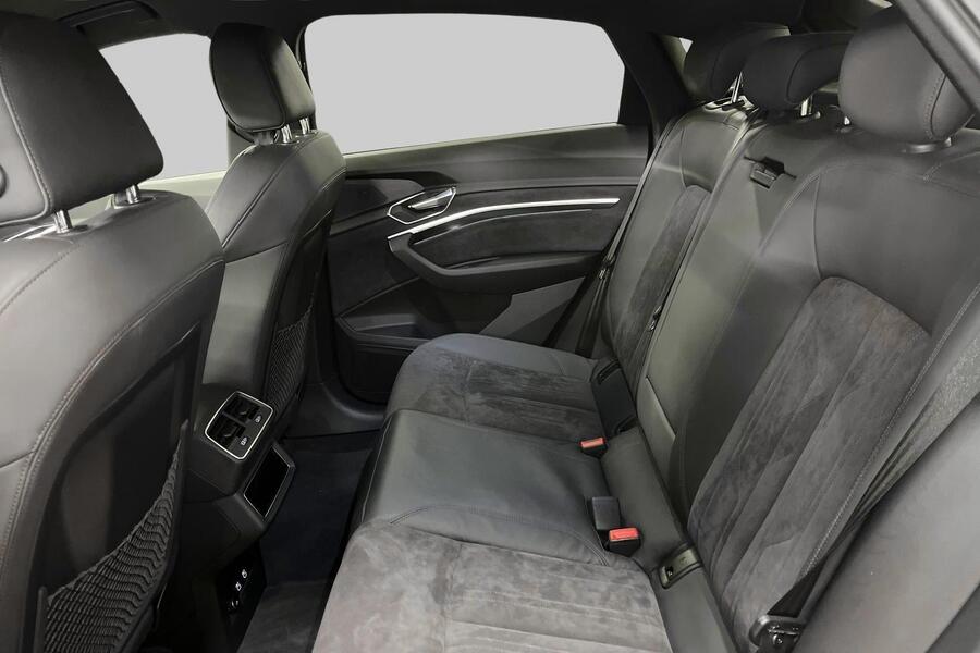 Audi e-tron vaihtoauto