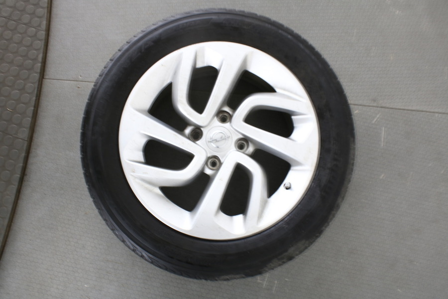 Opel Crossland X vaihtoauto