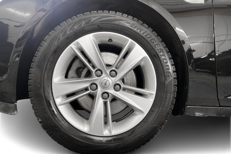 Opel Insignia vaihtoauto