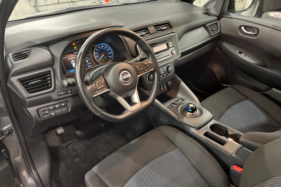 Nissan Leaf vaihtoauto