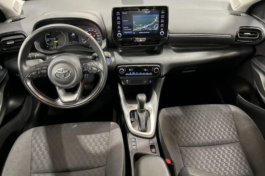 Toyota Yaris vaihtoauto