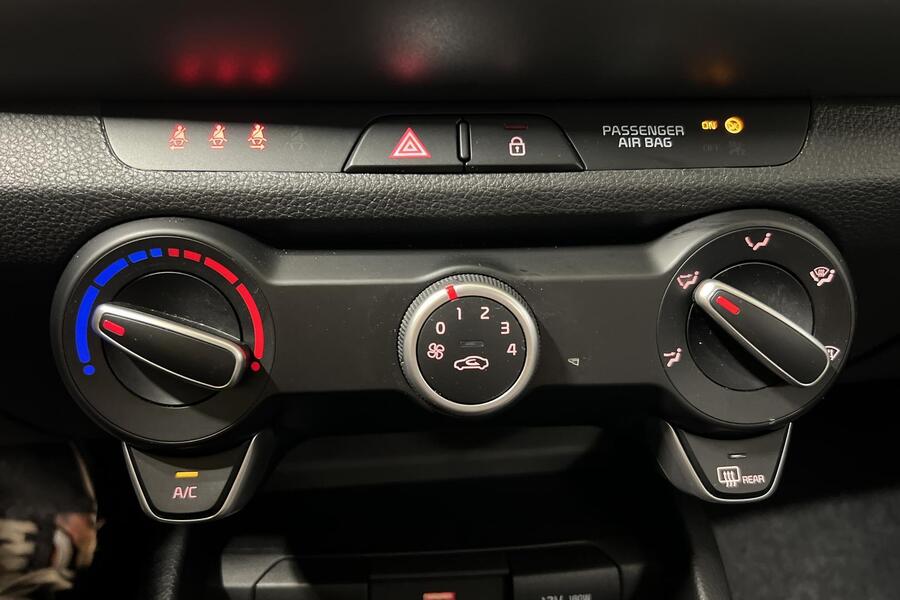 Kia Stonic vaihtoauto