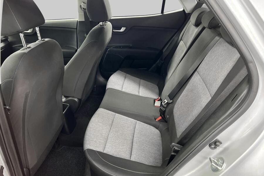 Kia Stonic vaihtoauto