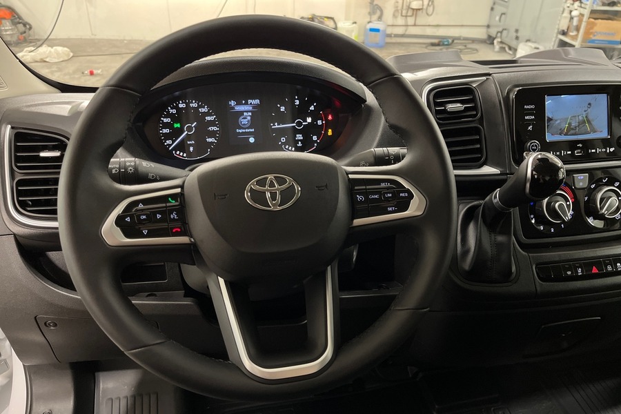 Toyota Proace MAX vaihtoauto